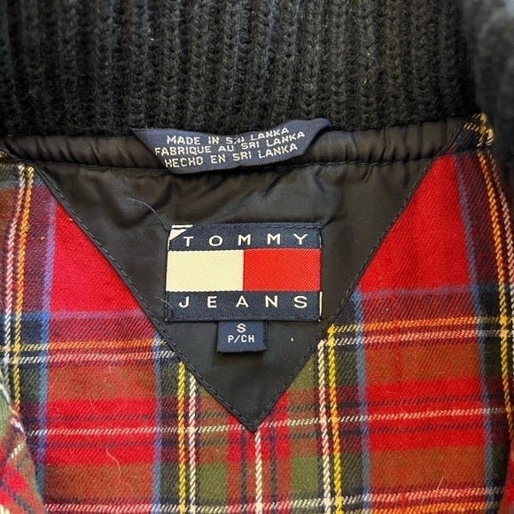 TOMMY HILFIGER Women’s Quilted Zip Up Vest, Size Small. - Picture 2 of 5